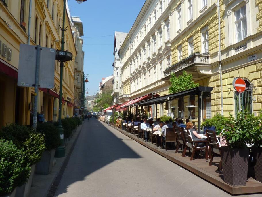 Swarz's Downtown Budapest
